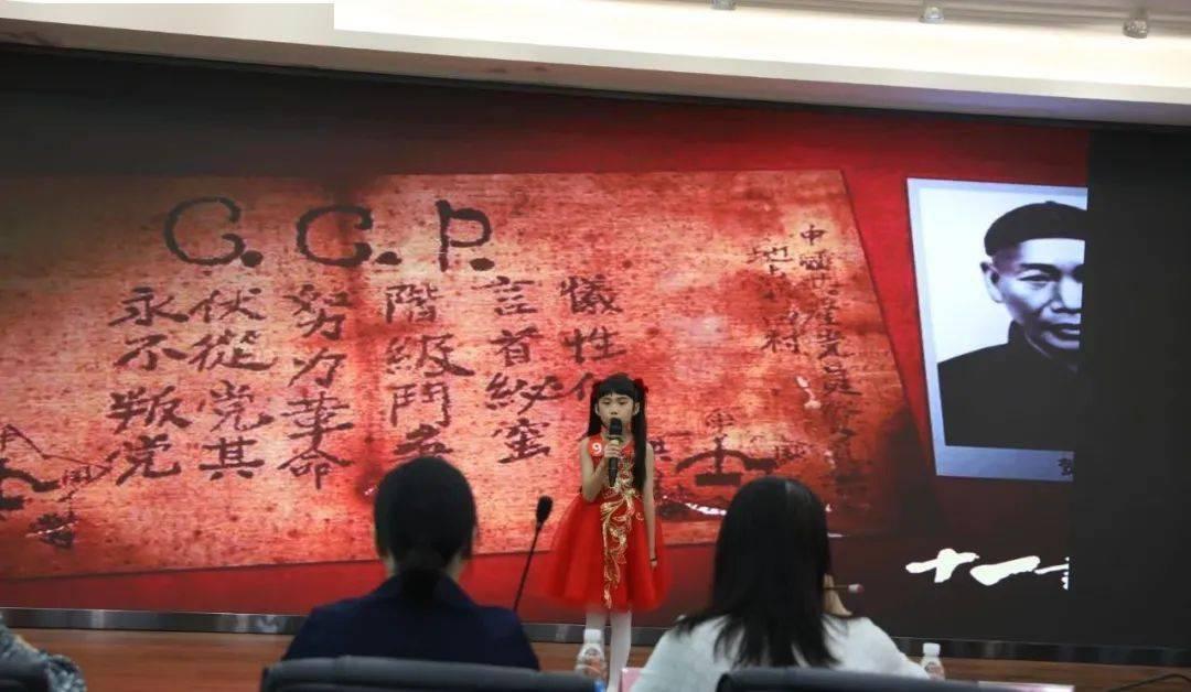 小猫钓鱼游戏龙王版有船