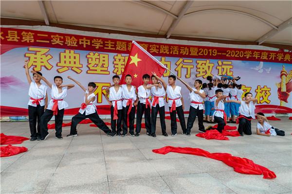 北汽男篮锁定前深圳队外援布克