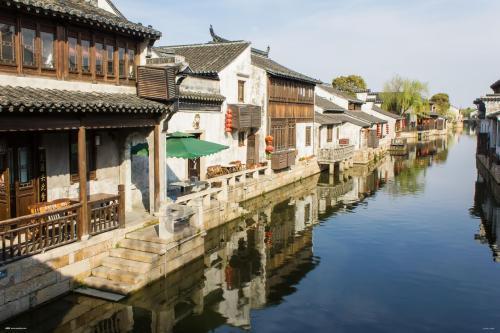 未来三天,哈尔滨气温较低,局地易出现雾或霾