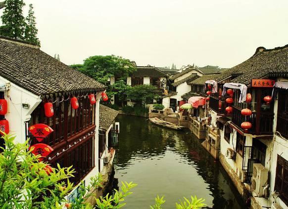 孙坚回应回陕西搭棚办流水席：跟大家互动很开心，嫽扎咧