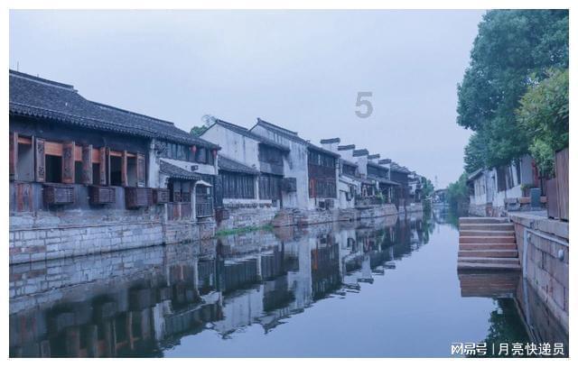 朋友们，懂眼的大哥帮忙瞅瞅这是啥的？游戏画面
